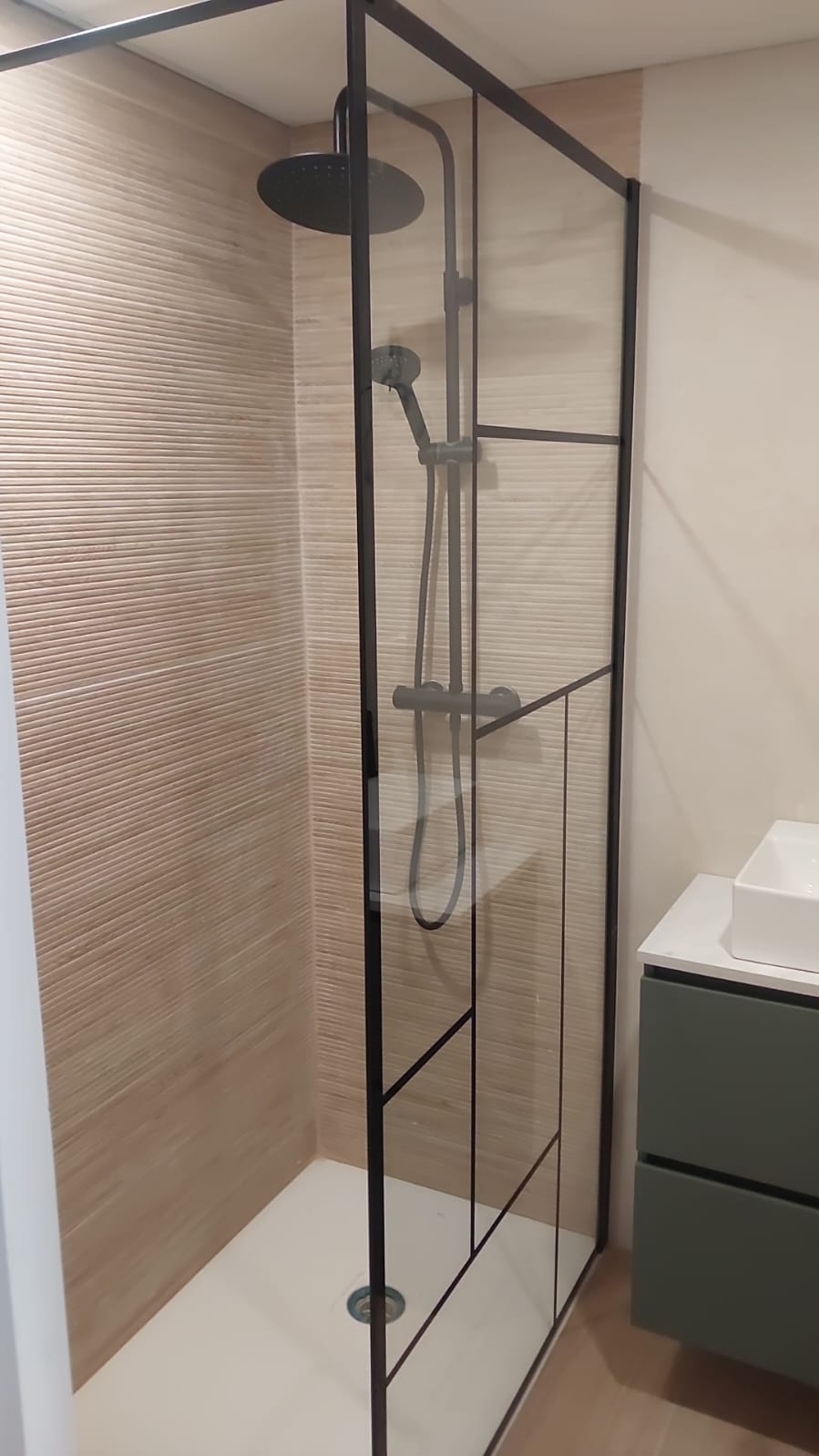 Servicio de reforma completa de baños y aseos en Tres Cantos, Colmenar Viejo, El Soto y alrededores